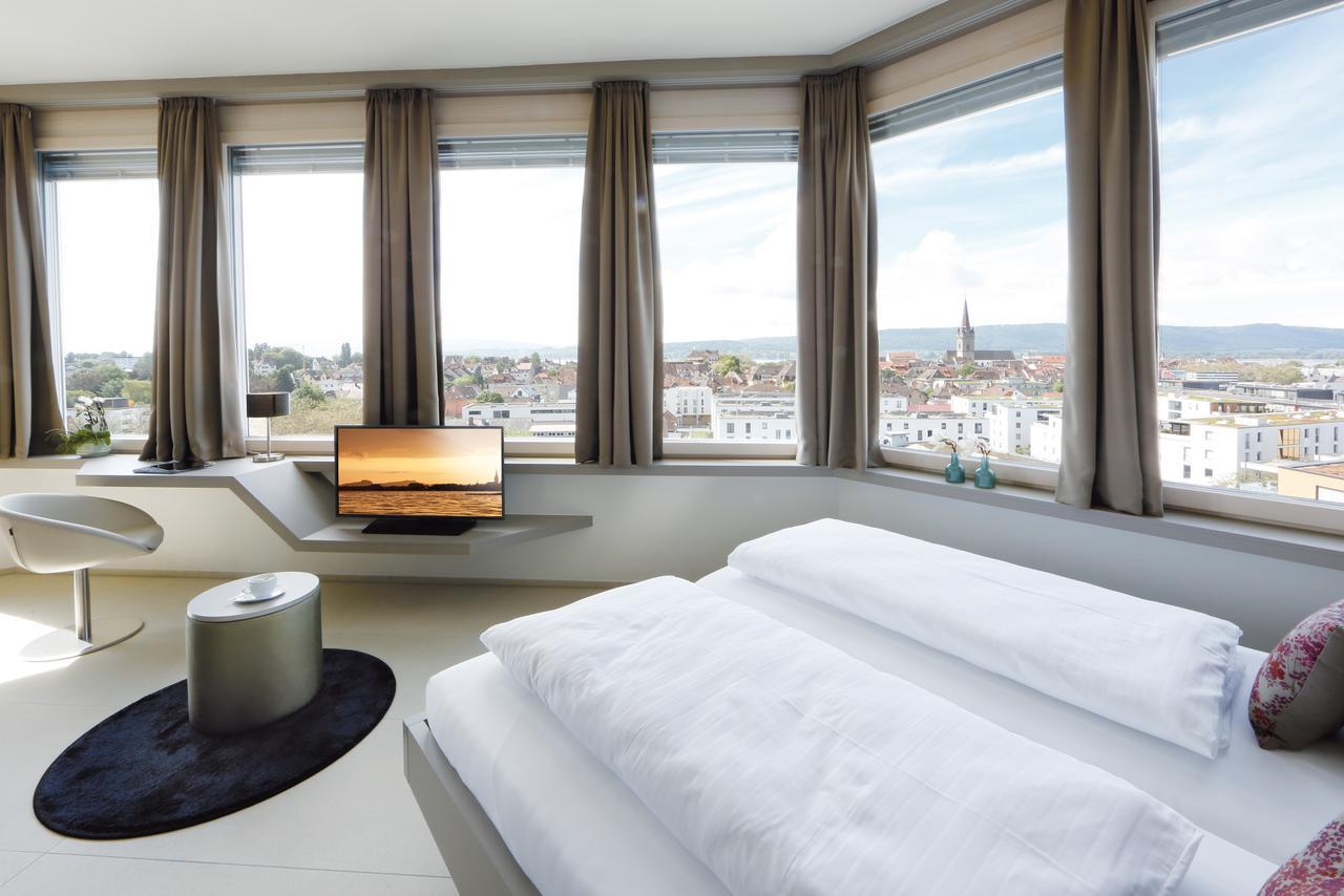 Aquaturm Hotel & Energie Радольфцелль  Экстерьер фото