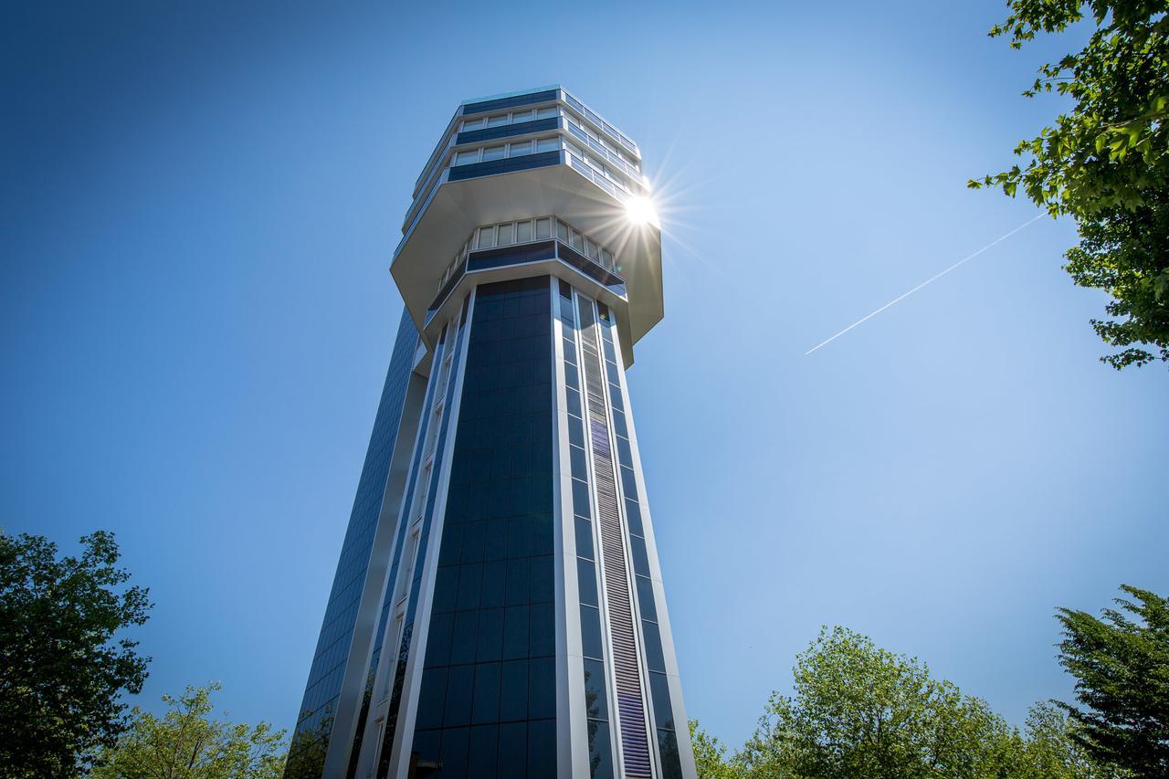 Aquaturm Hotel & Energie Радольфцелль  Экстерьер фото