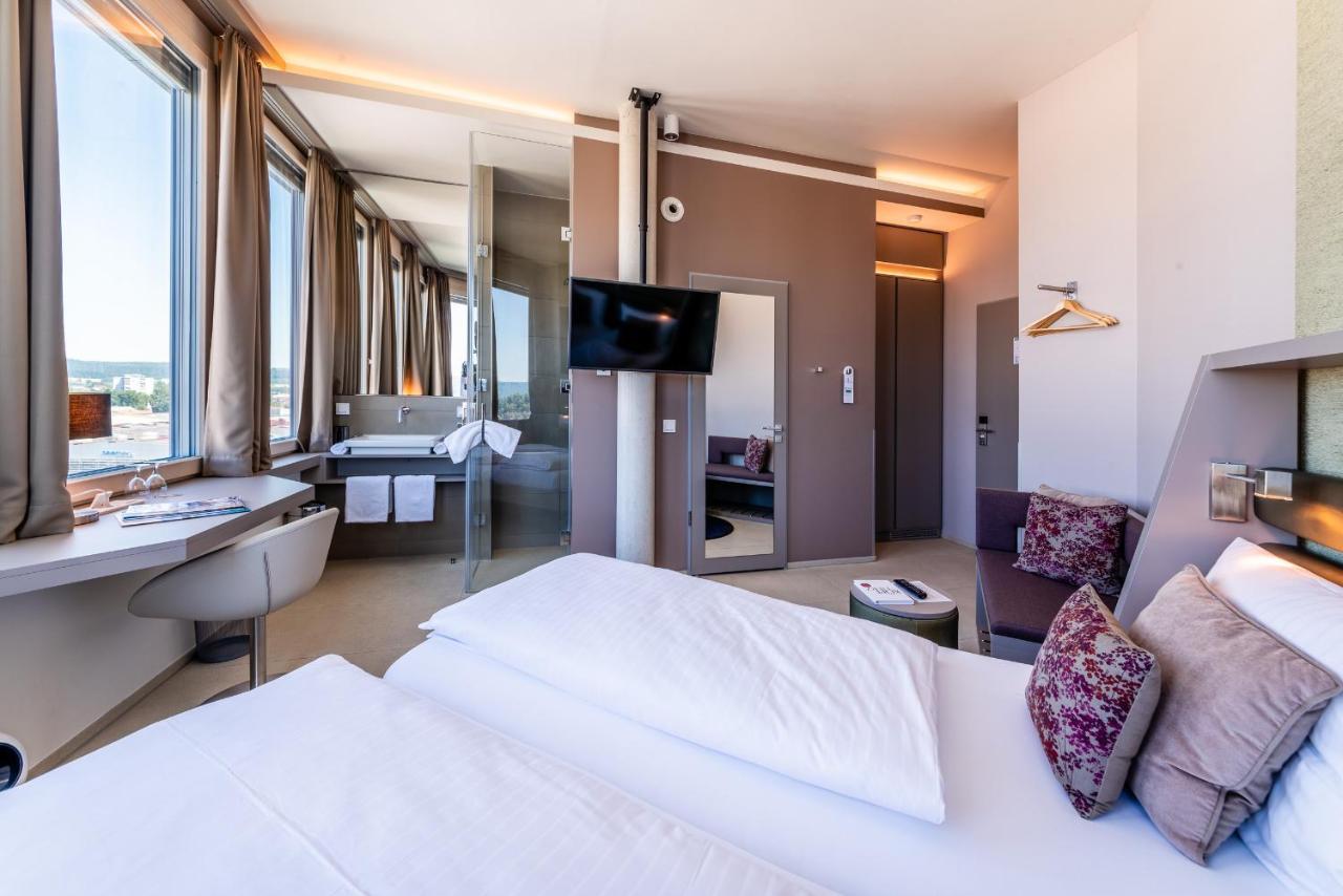 Aquaturm Hotel & Energie Радольфцелль  Экстерьер фото