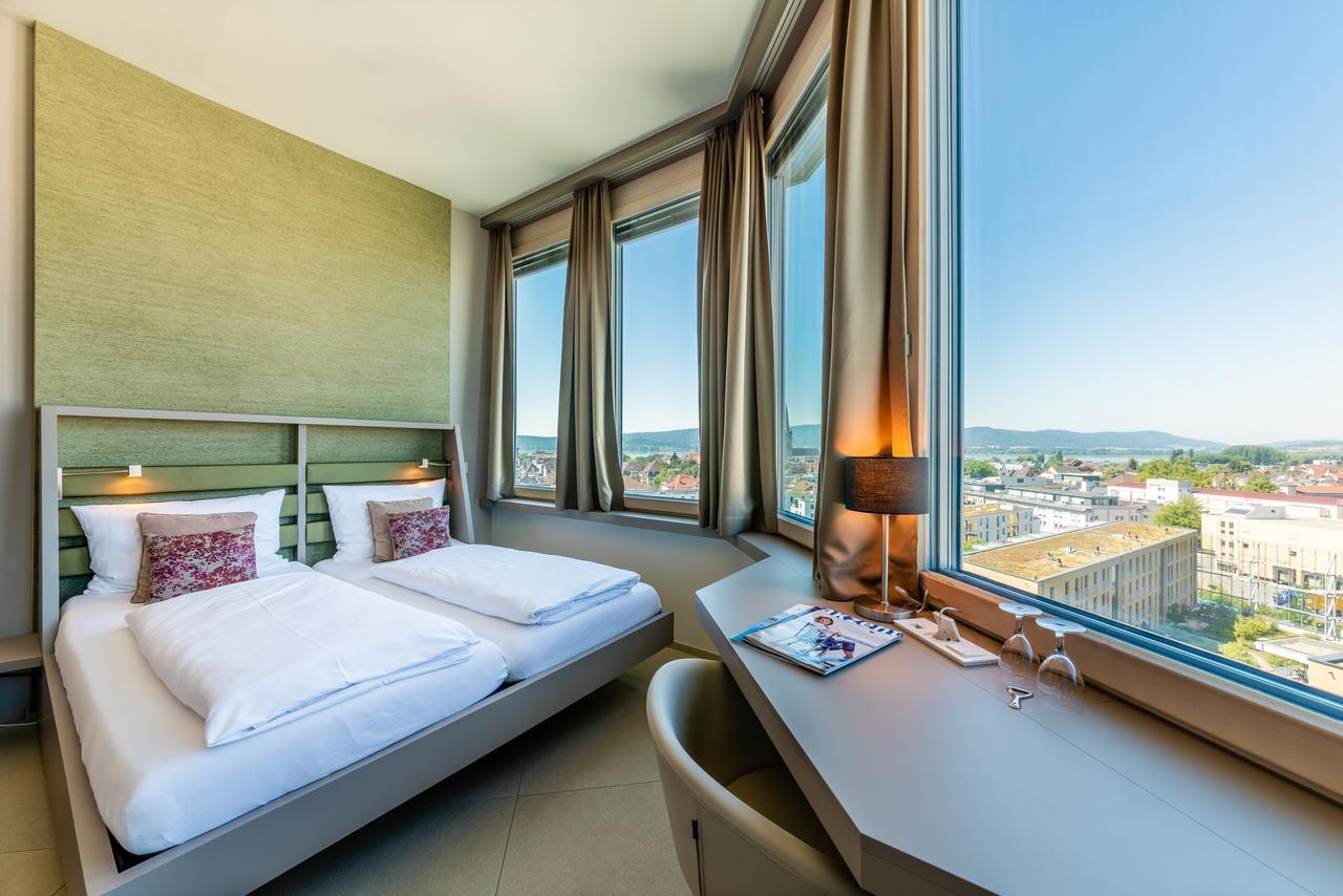 Aquaturm Hotel & Energie Радольфцелль  Экстерьер фото