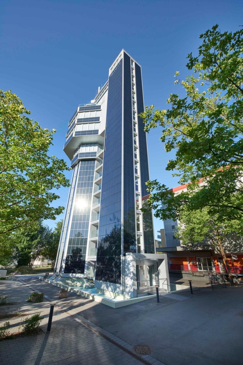Aquaturm Hotel & Energie Радольфцелль  Экстерьер фото